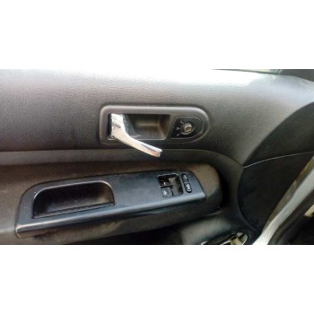 volkswagen golf iv berlina (1j1) del año 2001