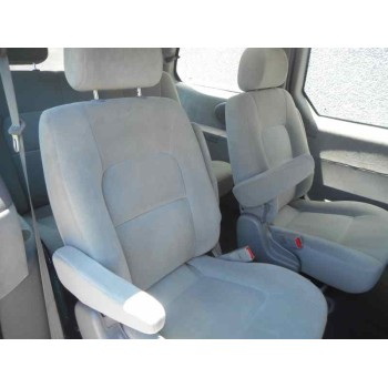 kia carnival ii del año 2004