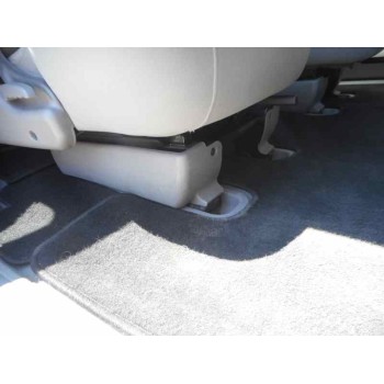 kia carnival ii del año 2004