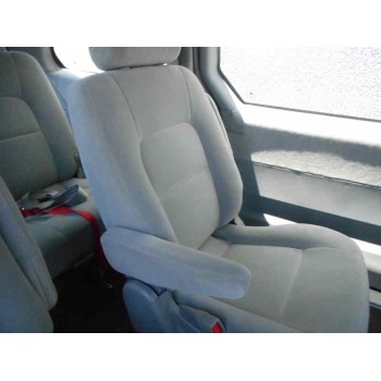 kia carnival ii del año 2004