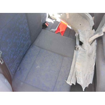 skoda octavia berlina (1u2) del año 2000