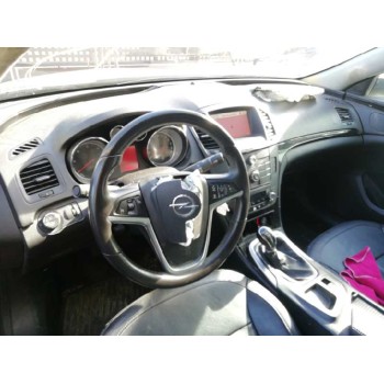 opel insignia berlina del año 2010