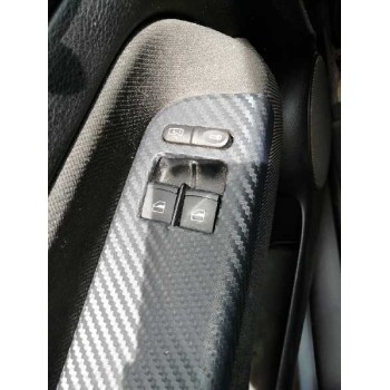 volkswagen golf iv berlina (1j1) del año 2000