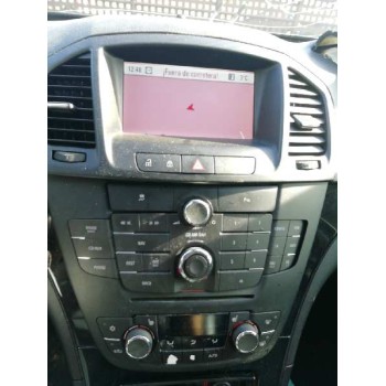 opel insignia berlina del año 2010