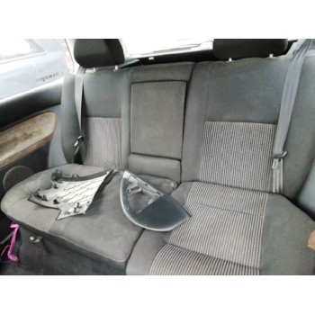 volkswagen golf iv berlina (1j1) del año 2000