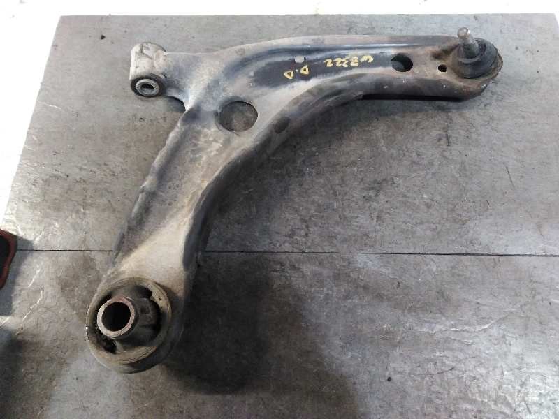 Recambio de brazo suspension inferior delantero derecho para toyota yaris active referencia OEM IAM   