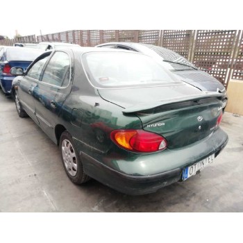 hyundai lantra berlina (rd) del año 1999