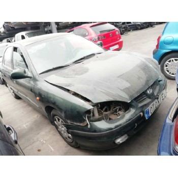 hyundai lantra berlina (rd) del año 1999
