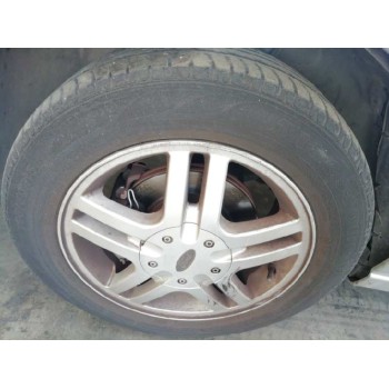 ford focus berlina (cak) del año 2003