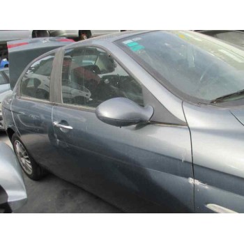 alfa romeo 156 del año 2004