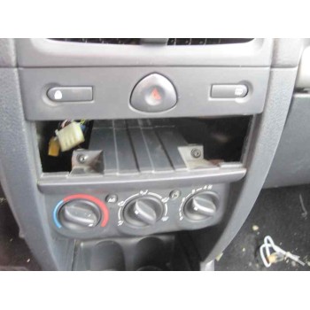 renault clio ii fase ii (b/cb0) del año 2001