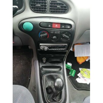 hyundai lantra berlina (rd) del año 1999