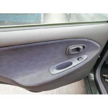 hyundai lantra berlina (rd) del año 1999