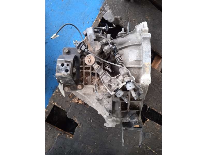 Recambio de caja cambios para hyundai i30 style referencia OEM IAM WBJ6C ENTREGA CASCO 6V