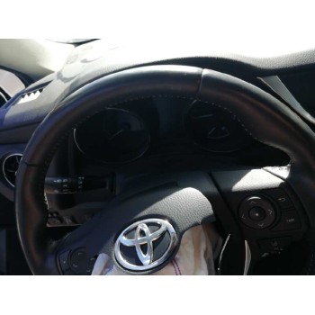 toyota auris del año 2016