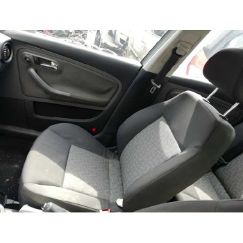 seat ibiza (6l1) del año 2006