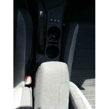 toyota auris del año 2016