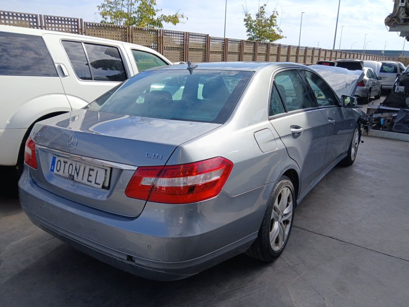 mercedes-benz clase e (w212) del año 2009