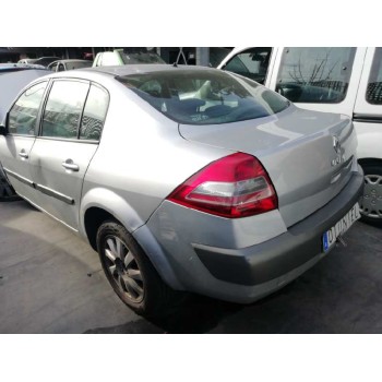 renault megane ii classic berlina del año 2009