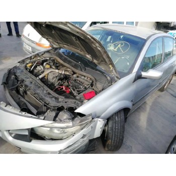 renault megane ii classic berlina del año 2009