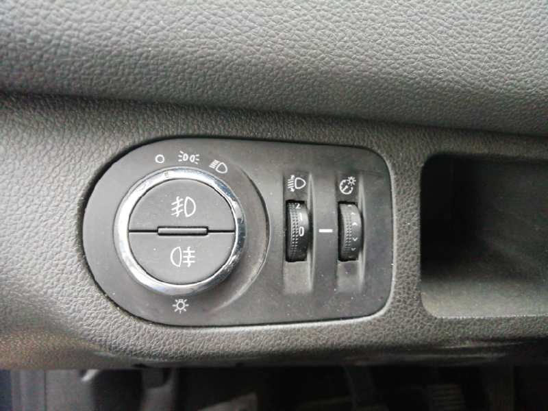 Recambio de mando luces para opel meriva b 1.7 16v cdti referencia OEM IAM   