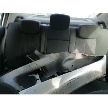 renault megane ii classic berlina del año 2009