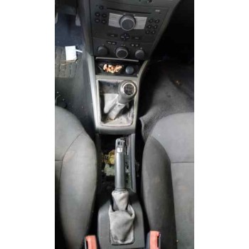 opel astra h berlina del año 2005