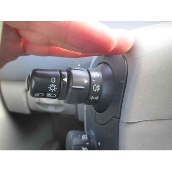 renault grand scenic del año 2005