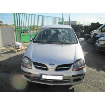 nissan almera tino (v10m) del año 2000