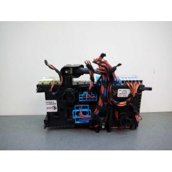 CAJA RELES / FUSIBLES A2059068501 