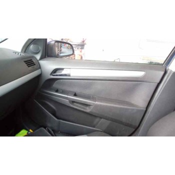 opel astra h berlina del año 2005