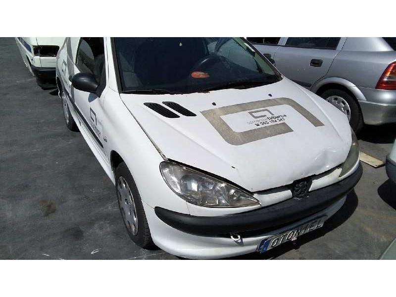 peugeot 206 berlina del año 2006