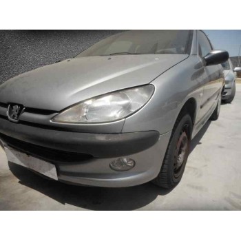 peugeot 206 berlina del año 2002