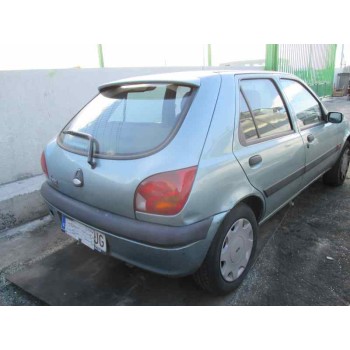 ford fiesta berlina (dx) del año 2001