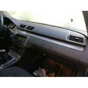 volkswagen passat lim. (362) del año 2011