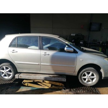 toyota corolla (e12) del año 2005