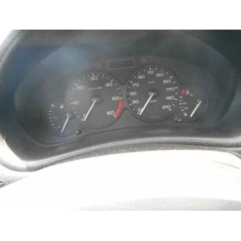 peugeot 206 berlina del año 2002