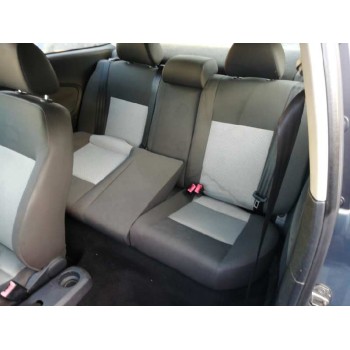 seat ibiza (6l1) del año 2005