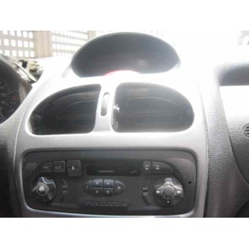 peugeot 206 berlina del año 2000