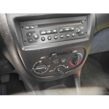 peugeot 206 berlina del año 2002