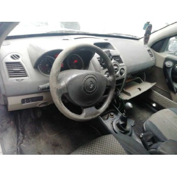 renault megane ii berlina 5p del año 2004