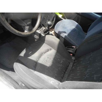 peugeot 206 berlina del año 2002