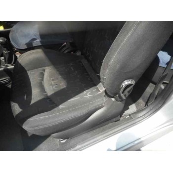 peugeot 206 berlina del año 2002