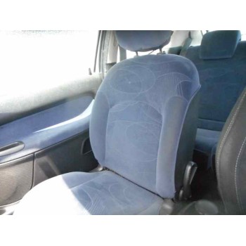 peugeot 206 berlina del año 2002