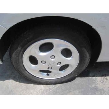 peugeot 206 berlina del año 2000