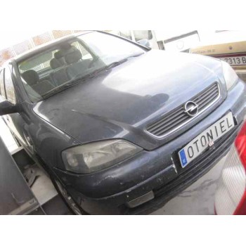 opel astra g berlina del año 2002