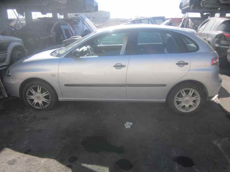 seat ibiza (6l1) del año 2005