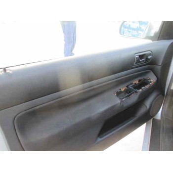 volkswagen golf iv berlina (1j1) del año 2000