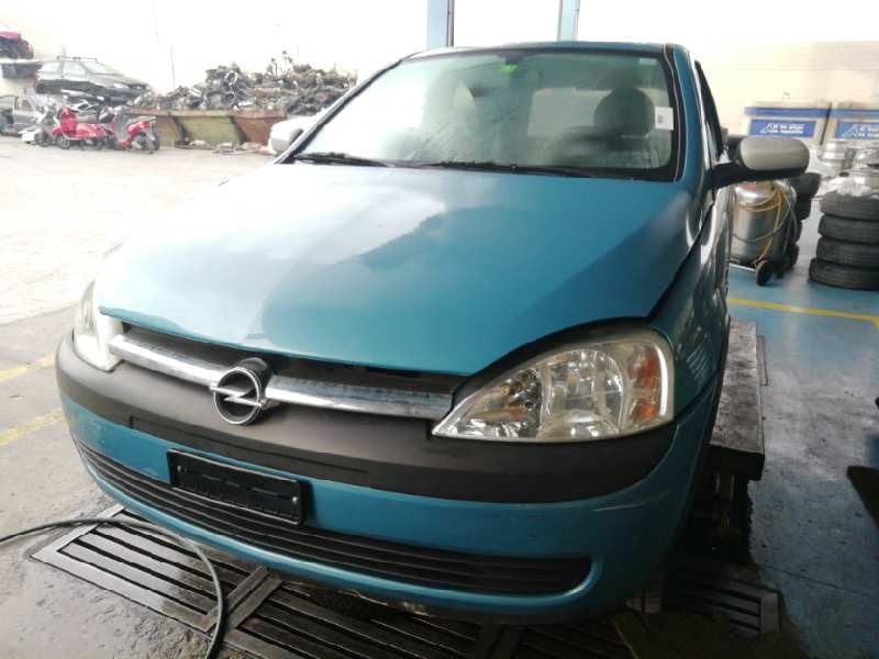 opel corsa c del año 2003