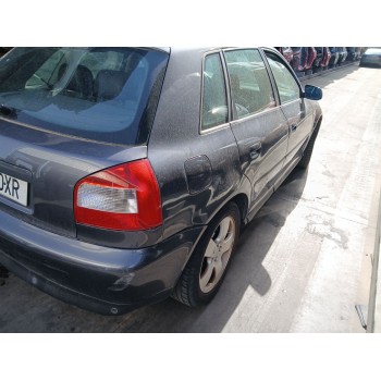 audi a3 (8l1) del año 2000